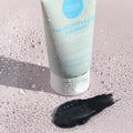 esmi The Uncomplicated Cleanser plus Charcoal