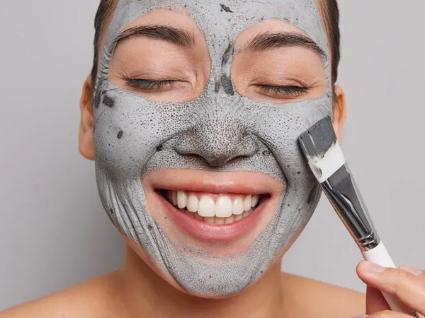 The Best Face Mask For Acne - esmi Skin Minerals